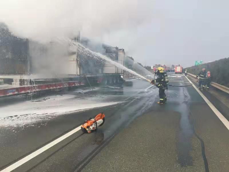 鋰<a href='http://m.wxwaiyu.com' title='電池運輸' >電池運輸</a>